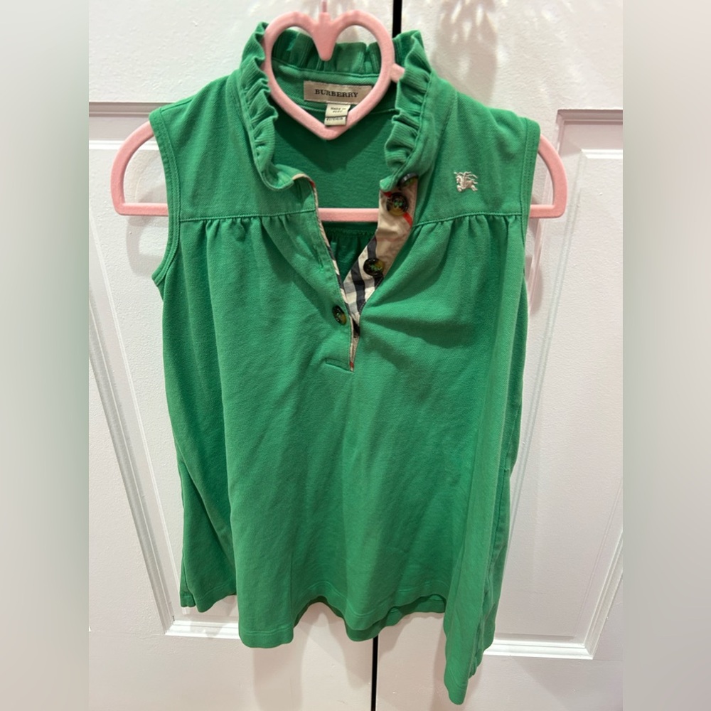 Burberry dresss for a 4 year old girl.